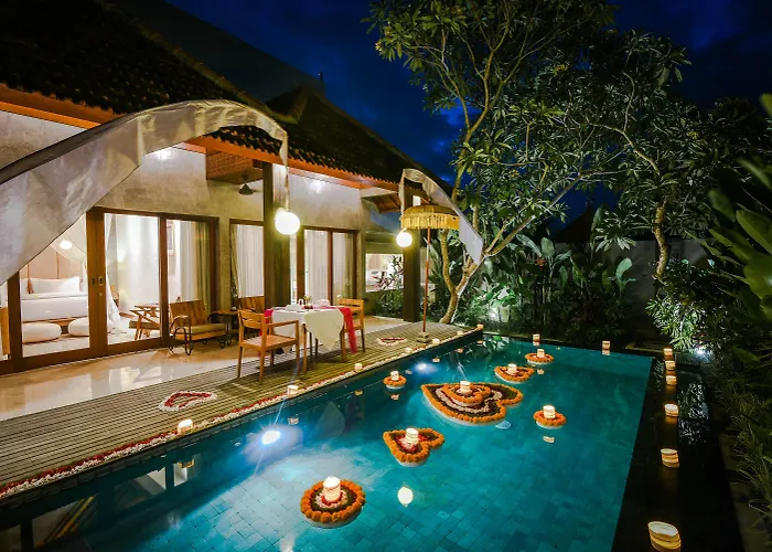 Purana Hotel Ubud