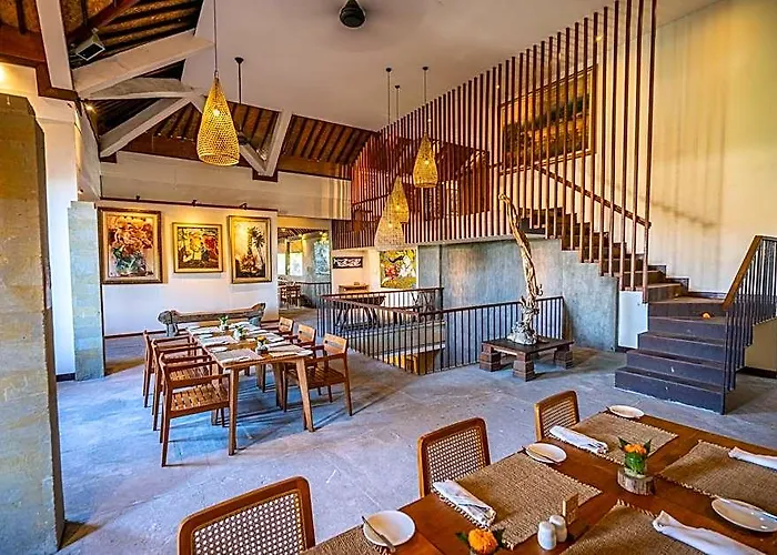 Purana Hotel