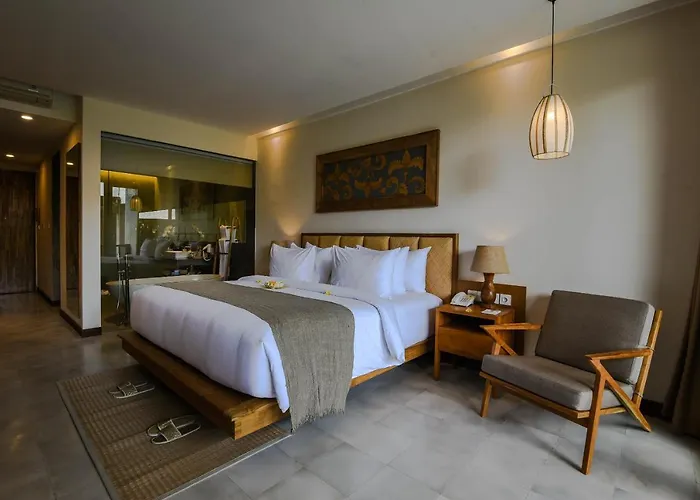 Hotel Purana