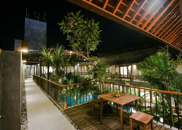 Purana Hotel Ubud